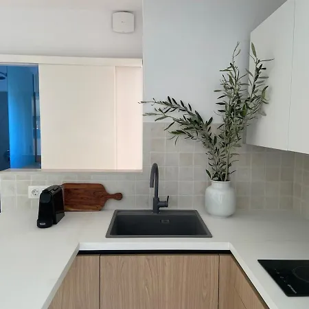 Einalia Homes