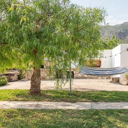 Einalia Homes Nyaraló