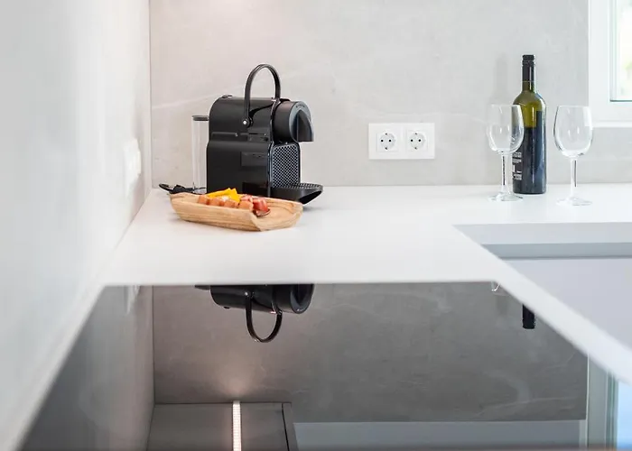 Einalia Homes Case de vacanță